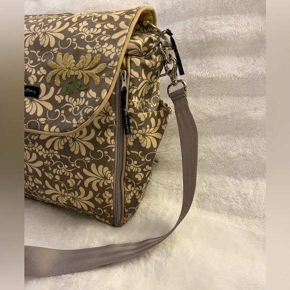 Petunia Pickle Bottom Backpack - Picture 6 of 11